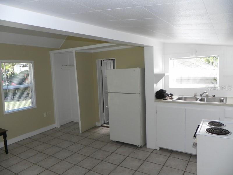 548 3RD ST N, ST PETERSBURG, FL, 33701