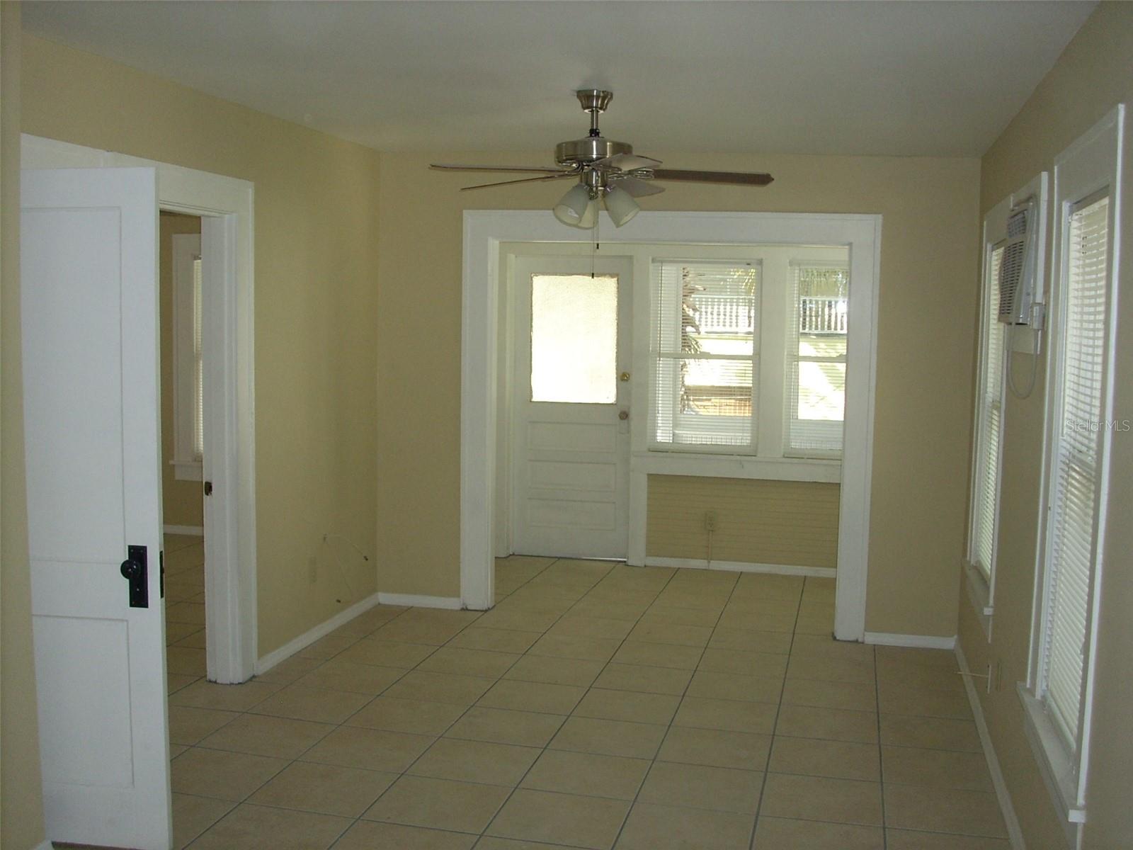 548 3RD ST N, ST PETERSBURG, FL, 33701