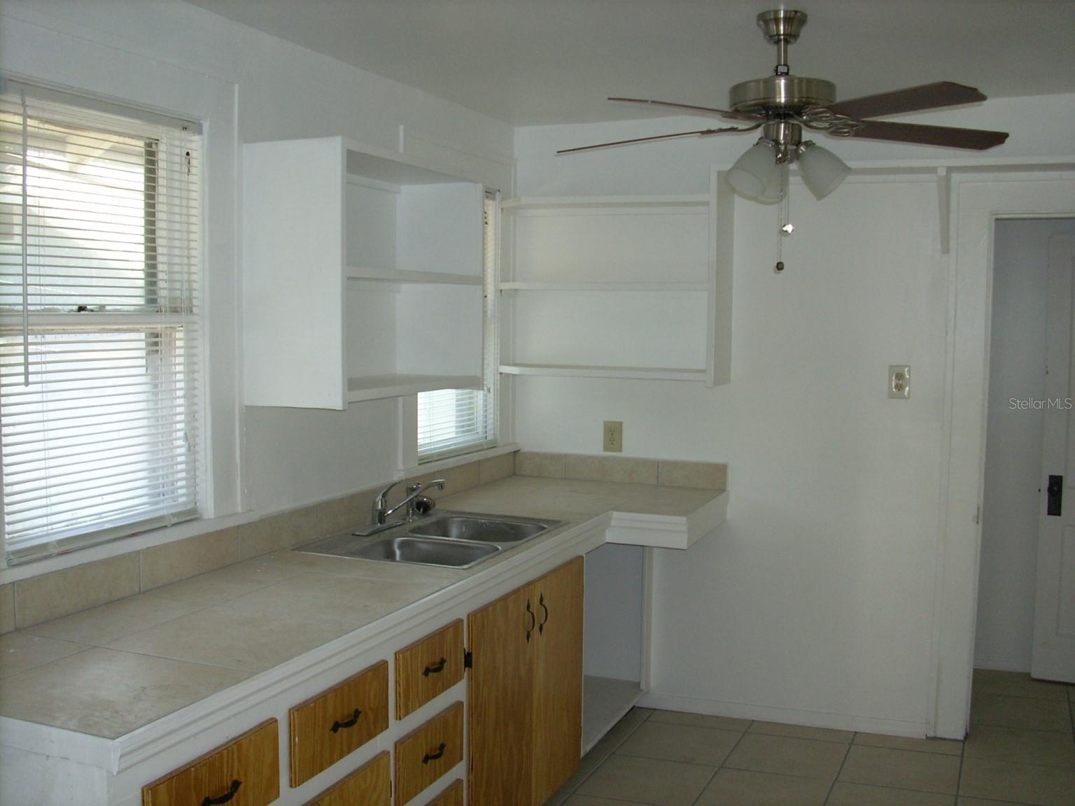 548 3RD ST N, ST PETERSBURG, FL, 33701
