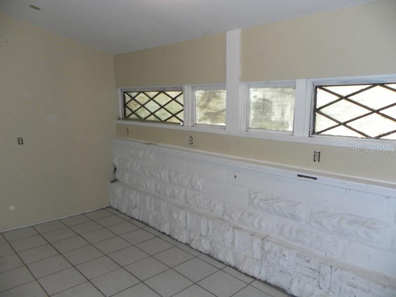 548 3RD ST N, ST PETERSBURG, FL, 33701