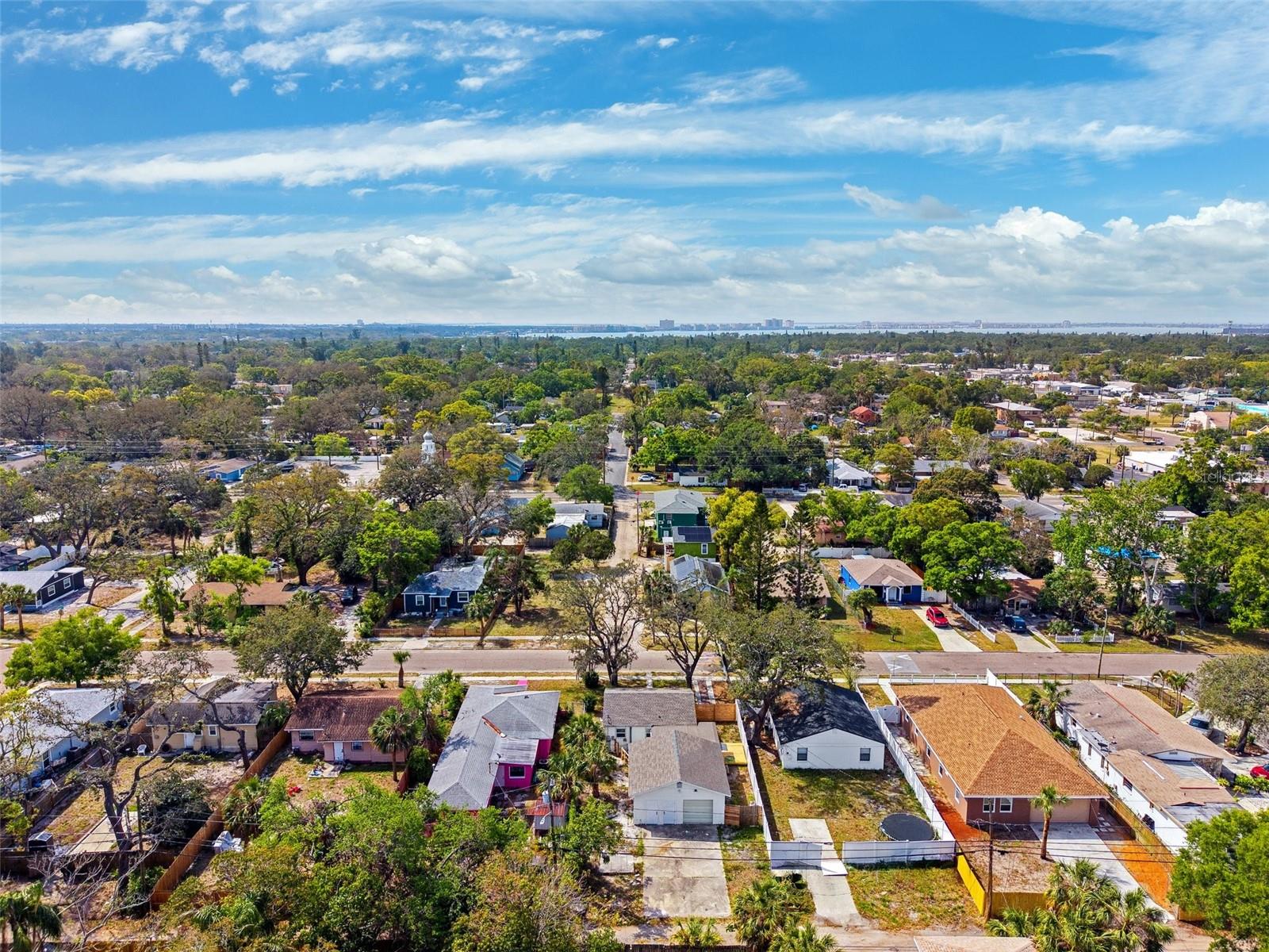 909 PLAZA ST, CLEARWATER, FL, 33755
