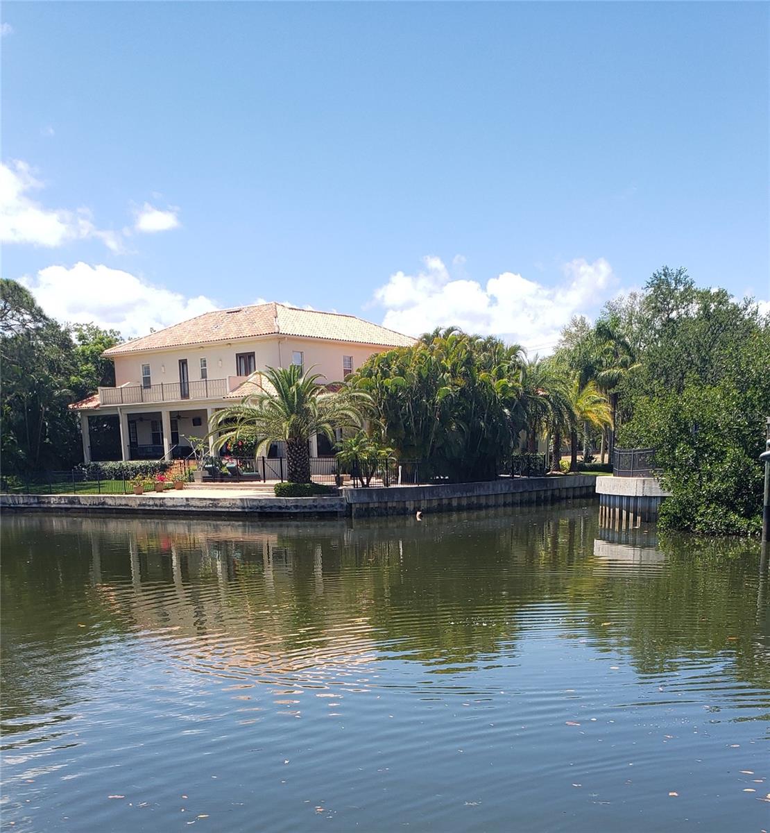 2107 S WEST SHORE BLVD, TAMPA, FL, 33629