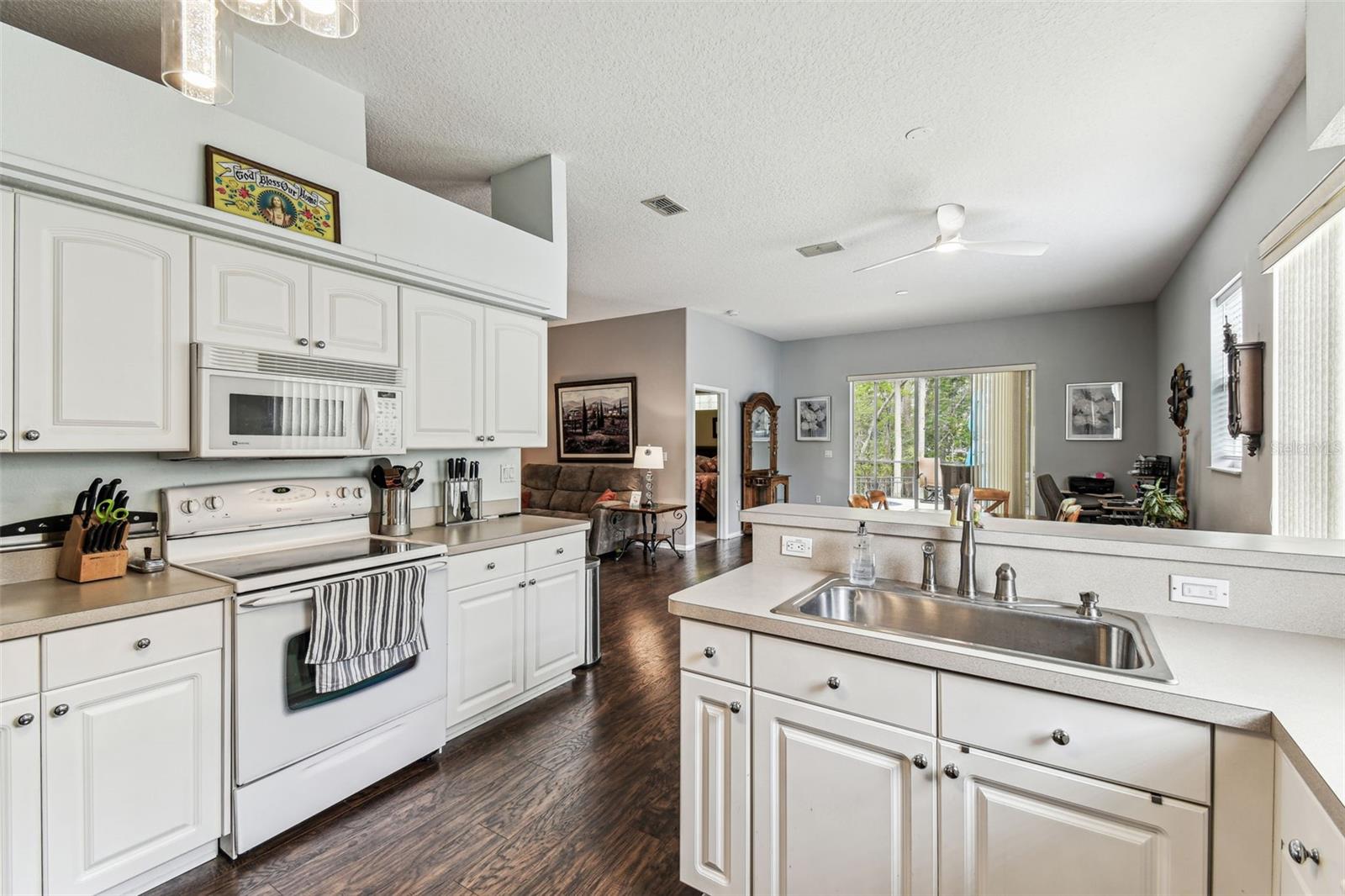 11303 CLEAR OAK CIR, NEW PORT RICHEY, FL, 34654