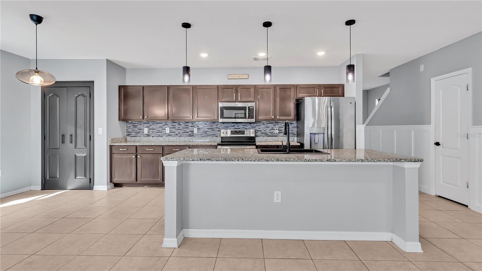 5015 BRICKWOOD RISE DR, WIMAUMA, FL, 33598