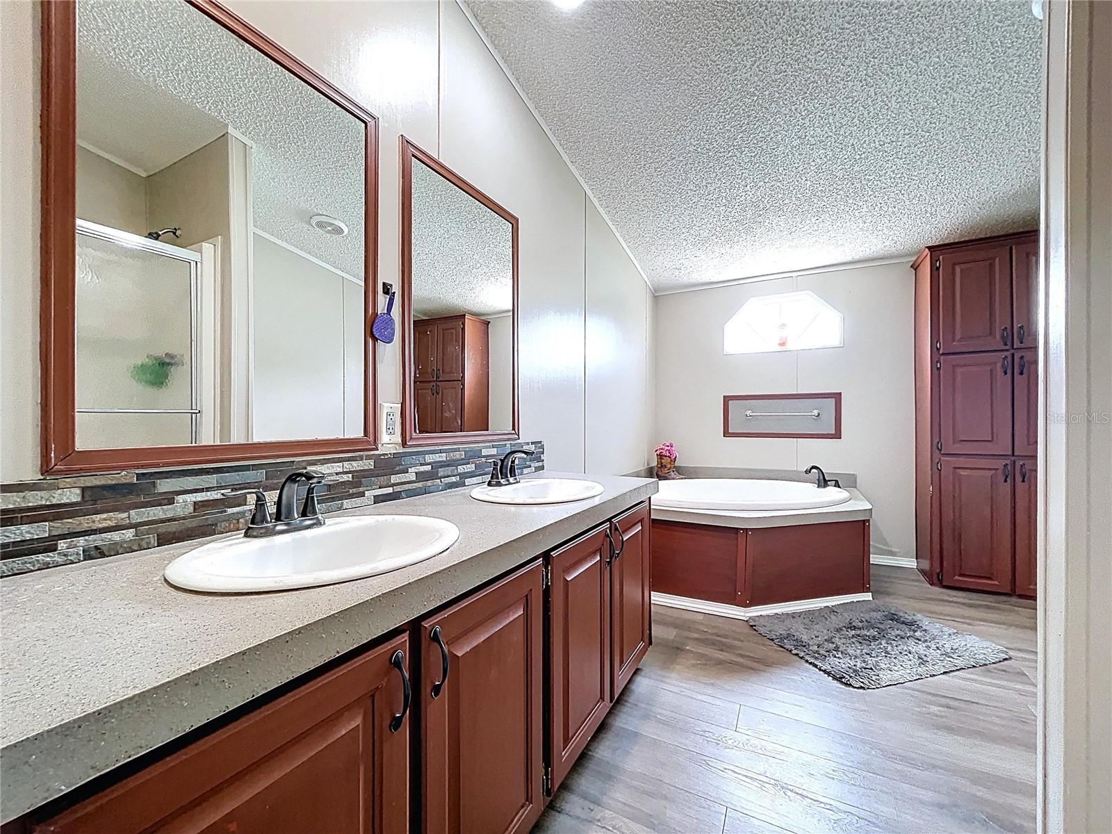 6825 DOVE MEADOW TRL, LAKELAND, FL, 33810