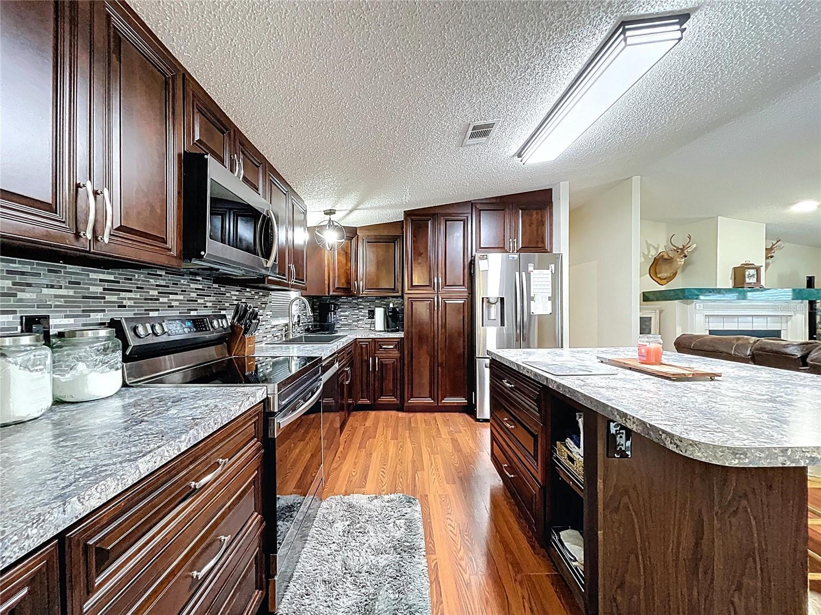 6825 DOVE MEADOW TRL, LAKELAND, FL, 33810