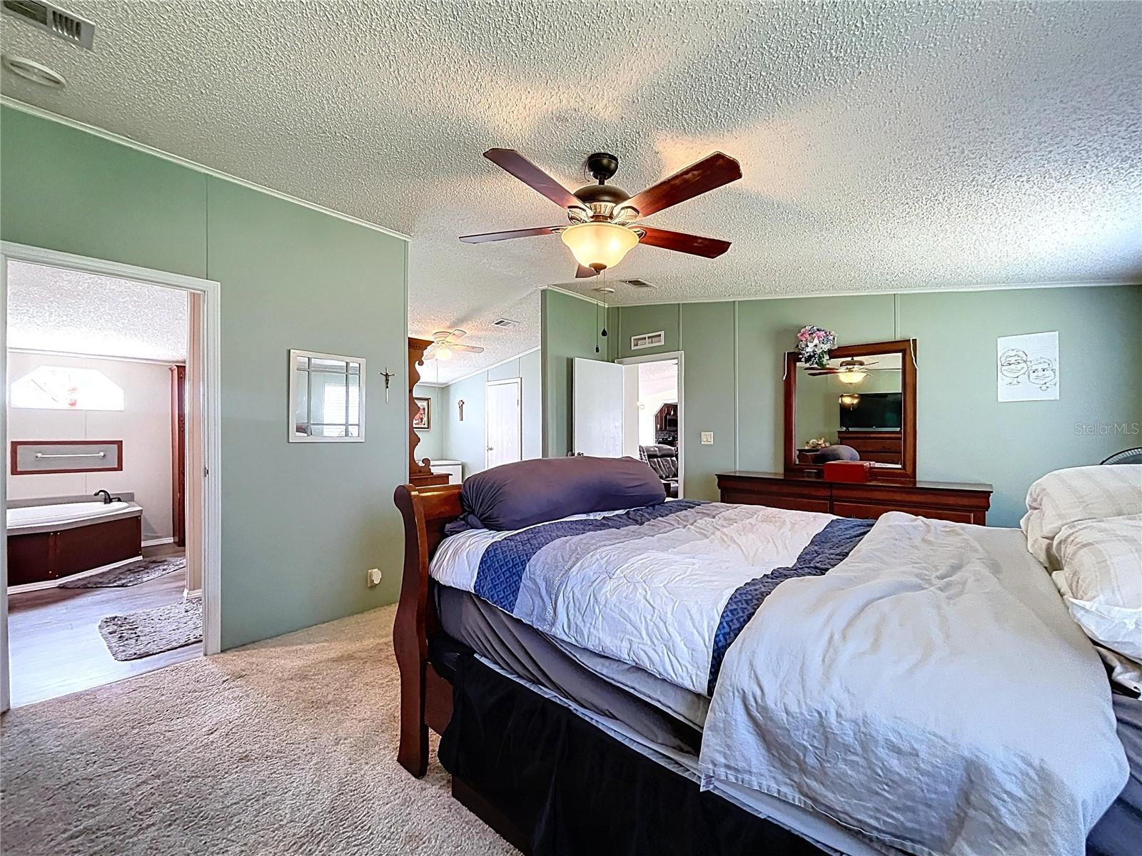 6825 DOVE MEADOW TRL, LAKELAND, FL, 33810