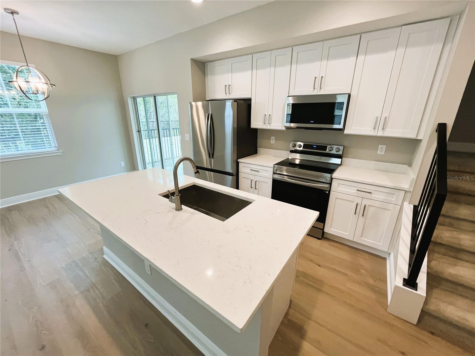 2250 S BUMBY AVE #210, ORLANDO, FL, 32806
