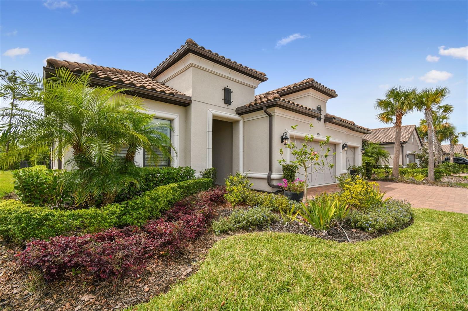 8725 SORANO VILLA DR, TAMPA, FL, 33647
