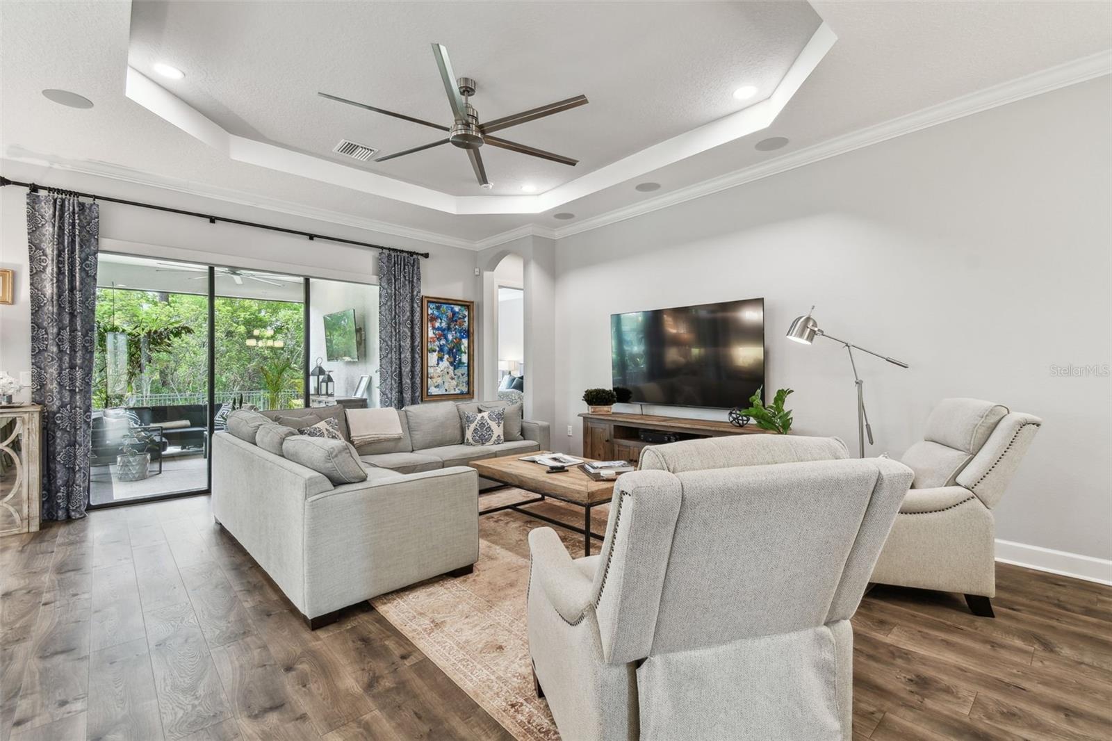8725 SORANO VILLA DR, TAMPA, FL, 33647