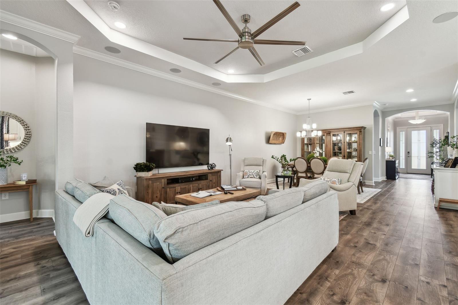 8725 SORANO VILLA DR, TAMPA, FL, 33647