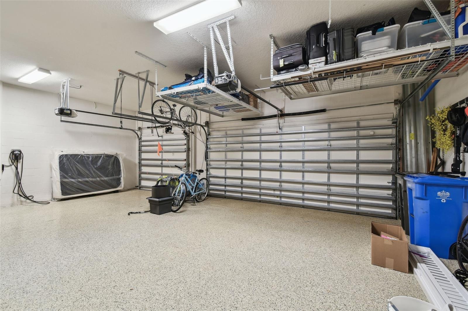 8725 SORANO VILLA DR, TAMPA, FL, 33647