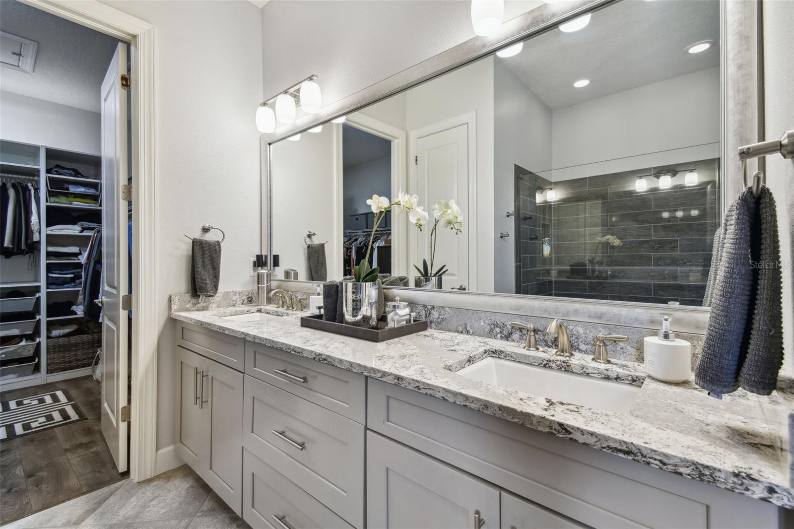 8725 SORANO VILLA DR, TAMPA, FL, 33647