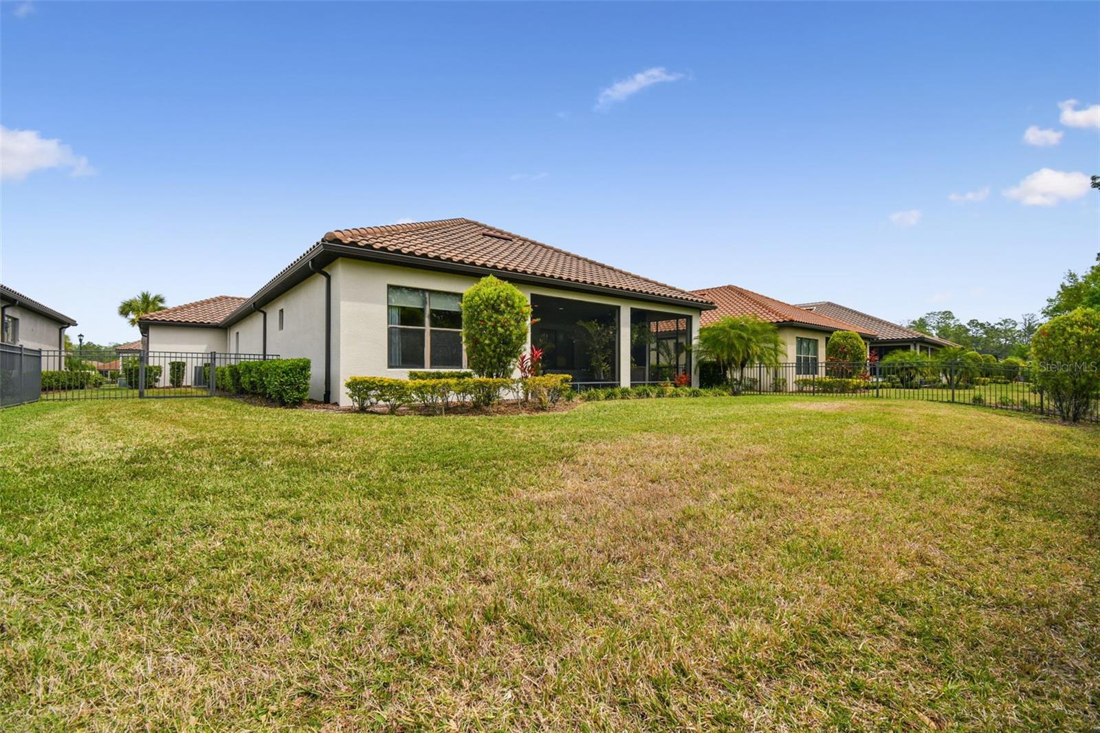 8725 SORANO VILLA DR, TAMPA, FL, 33647
