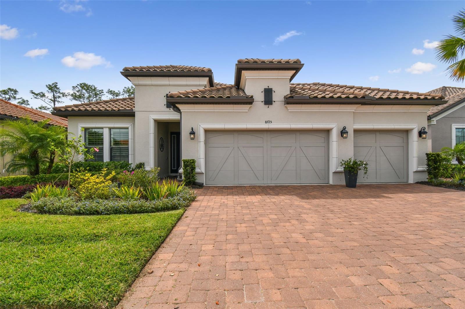 8725 SORANO VILLA DR, TAMPA, FL, 33647