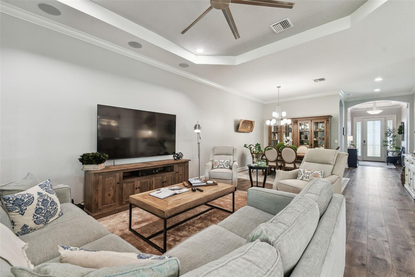 8725 SORANO VILLA DR, TAMPA, FL, 33647