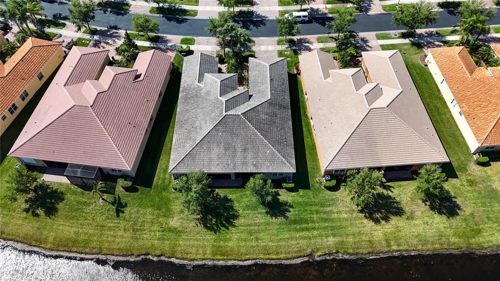 15646 AURORA LAKE CIR, WIMAUMA, FL, 33598