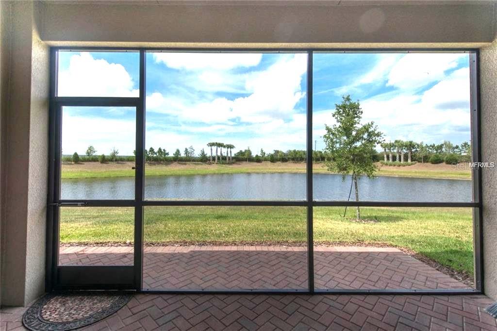 15646 AURORA LAKE CIR, WIMAUMA, FL, 33598