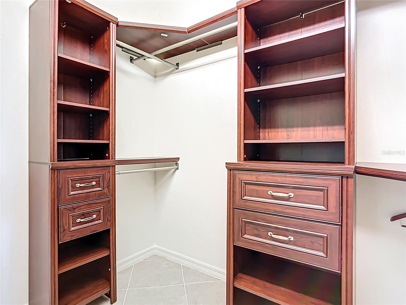 15646 AURORA LAKE CIR, WIMAUMA, FL, 33598