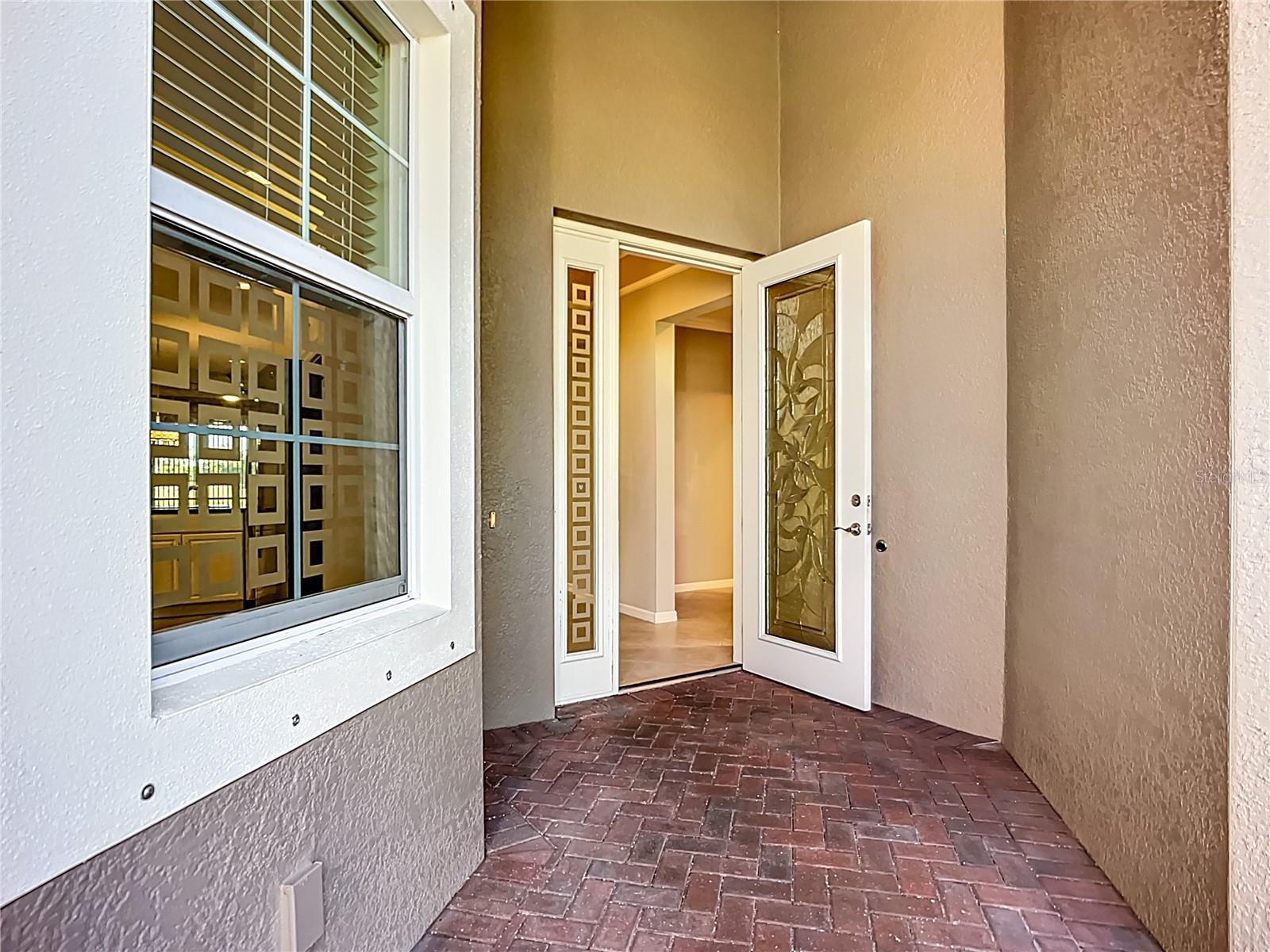 15646 AURORA LAKE CIR, WIMAUMA, FL, 33598