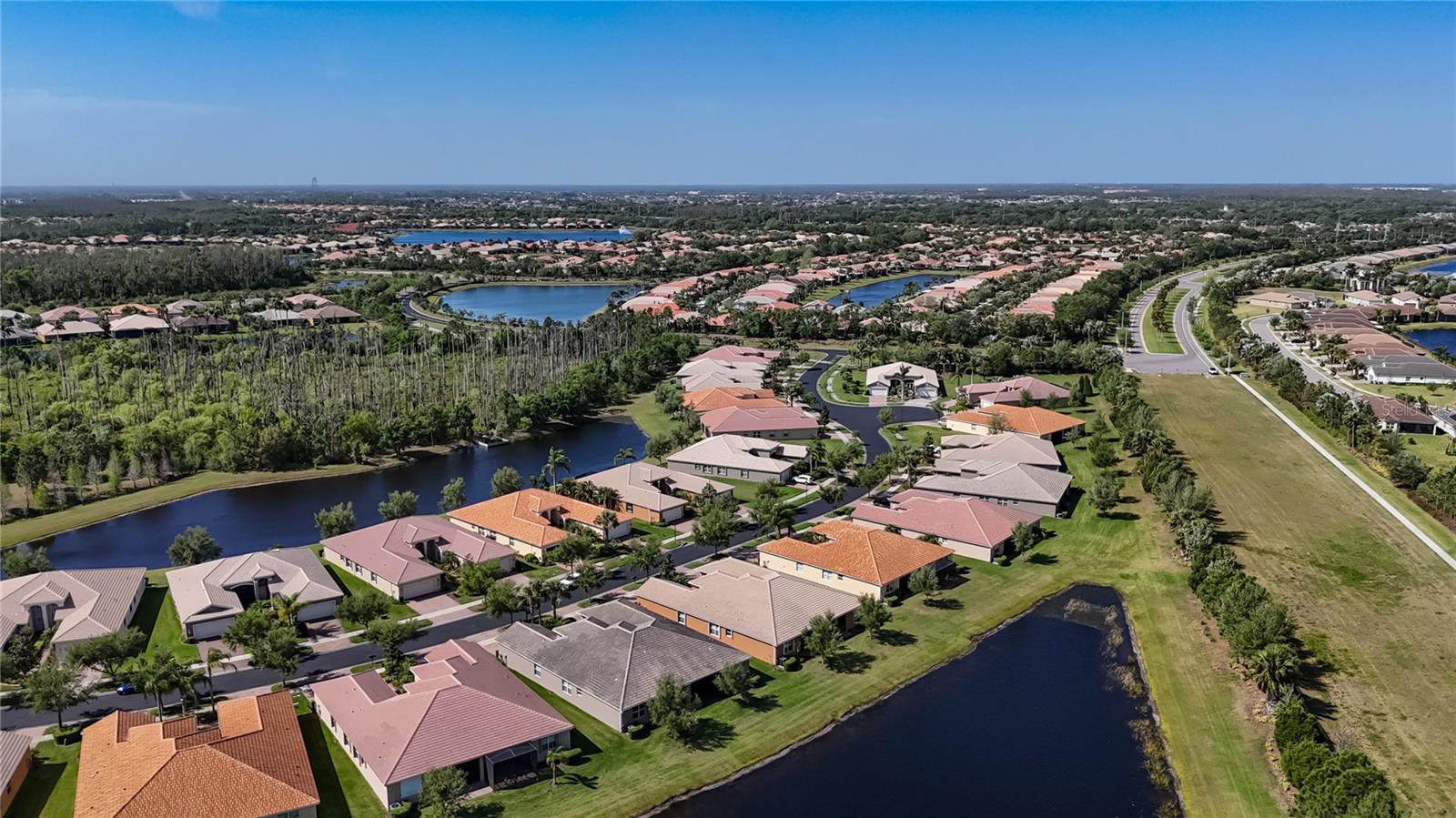 15646 AURORA LAKE CIR, WIMAUMA, FL, 33598