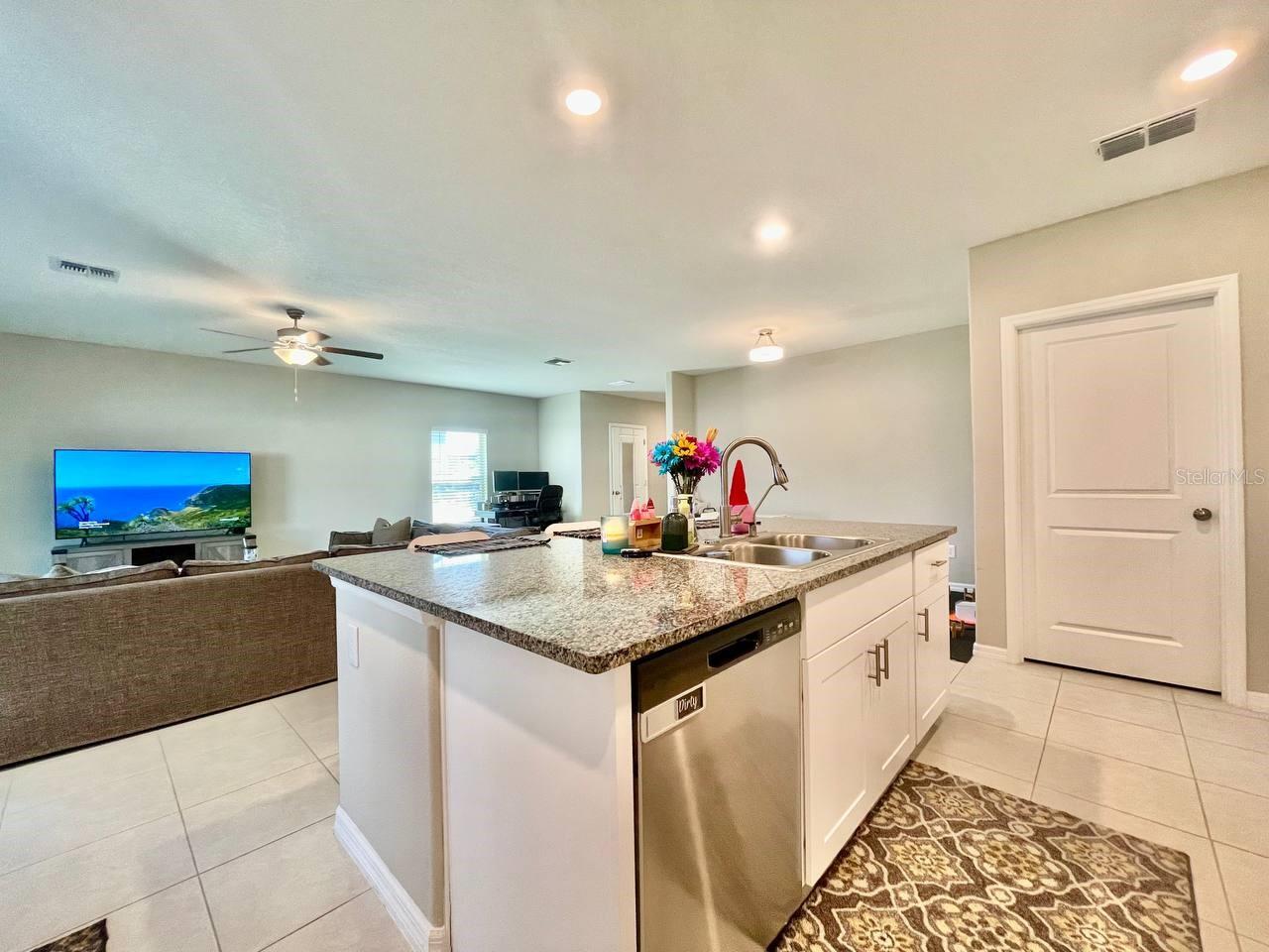 4901 WILD SENNA BLVD, TAMPA, FL, 33619