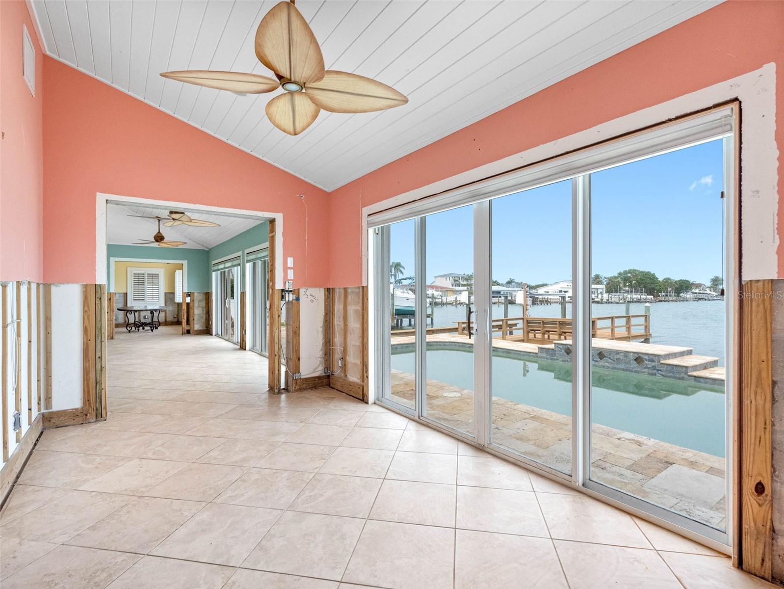 512 173RD AVE E, NORTH REDINGTON BEACH, FL, 33708