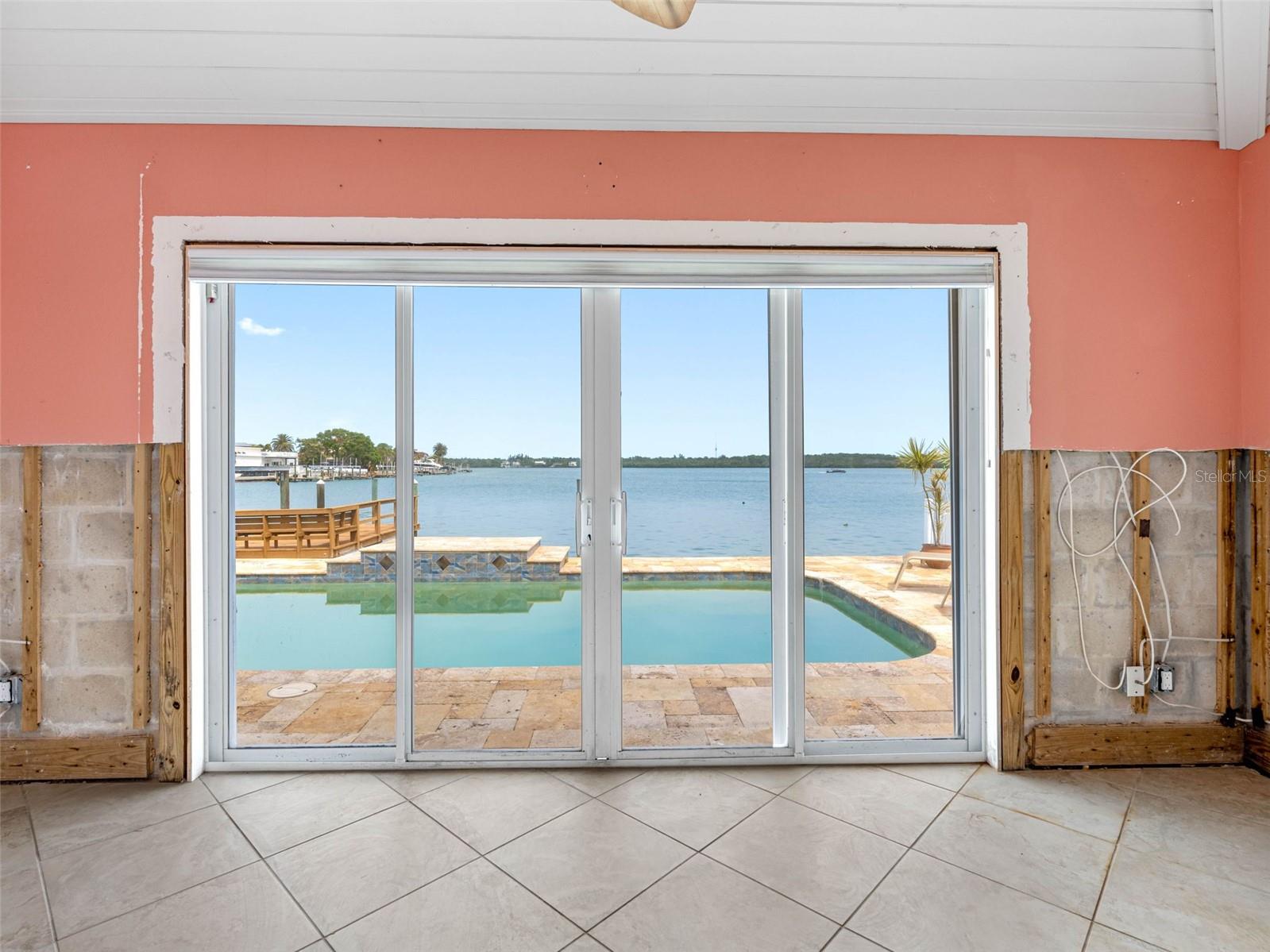 512 173RD AVE E, NORTH REDINGTON BEACH, FL, 33708