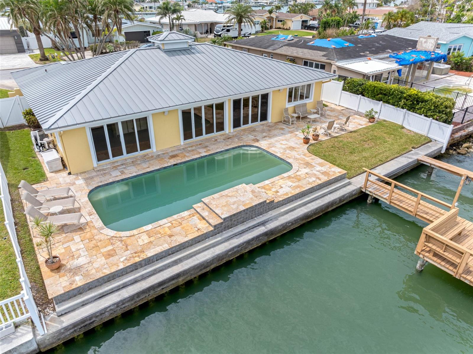 512 173RD AVE E, NORTH REDINGTON BEACH, FL, 33708