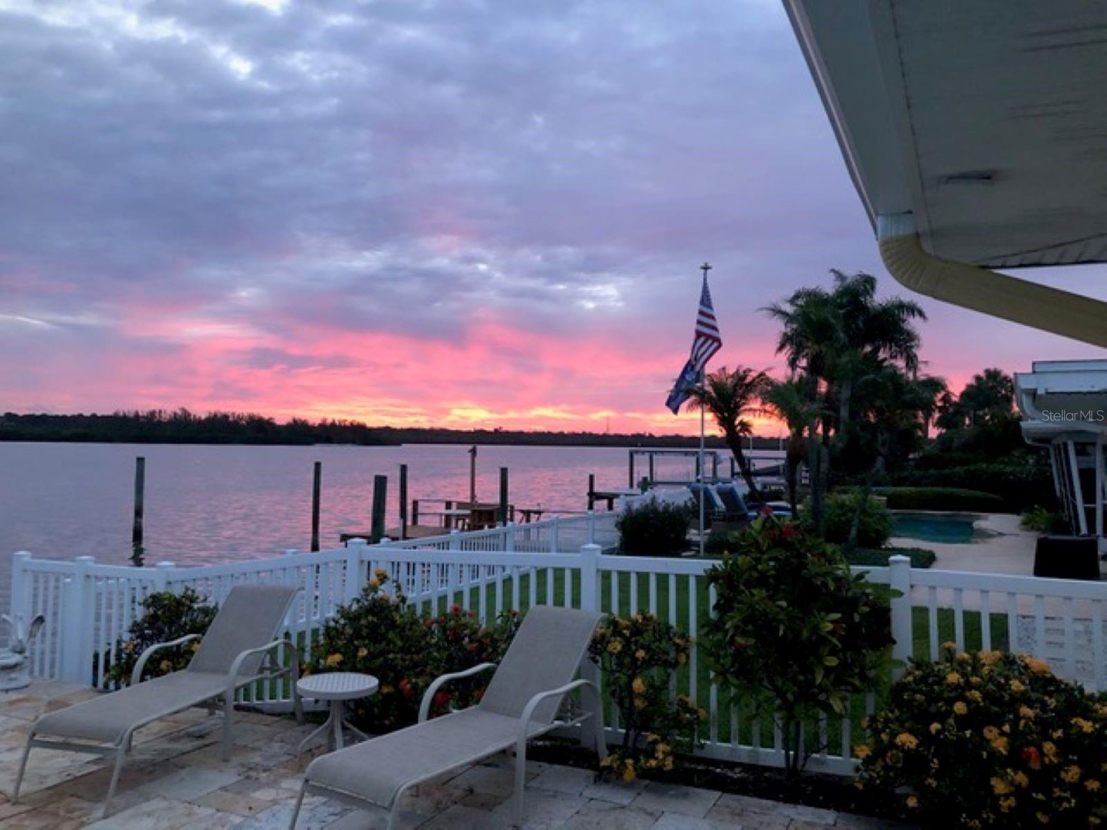 512 173RD AVE E, NORTH REDINGTON BEACH, FL, 33708