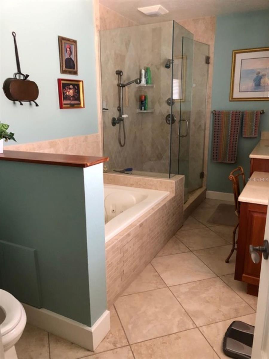 512 173RD AVE E, NORTH REDINGTON BEACH, FL, 33708