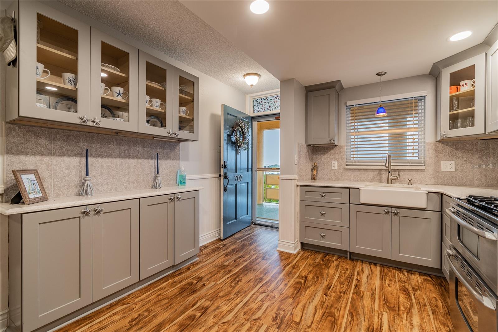 5900 SHORE BLVD S #707, GULFPORT, FL, 33707
