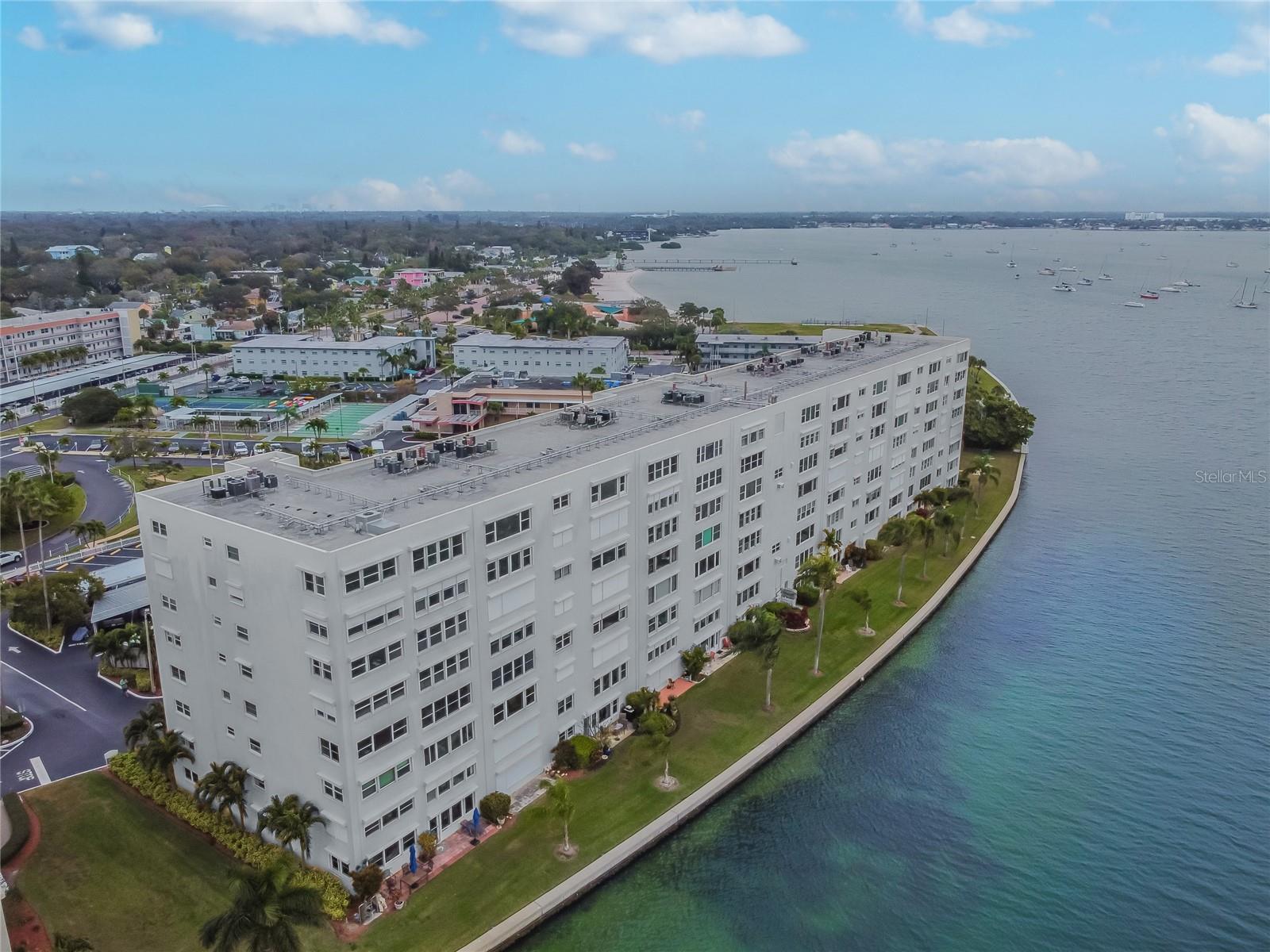 5900 SHORE BLVD S #707, GULFPORT, FL, 33707