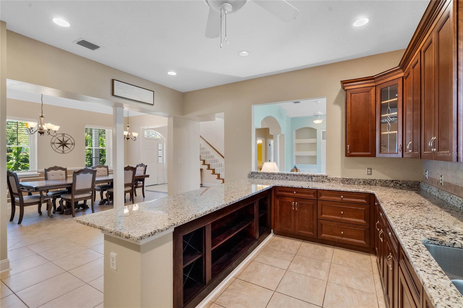 4240 LAKE HARNEY CIR, GENEVA, FL, 32732