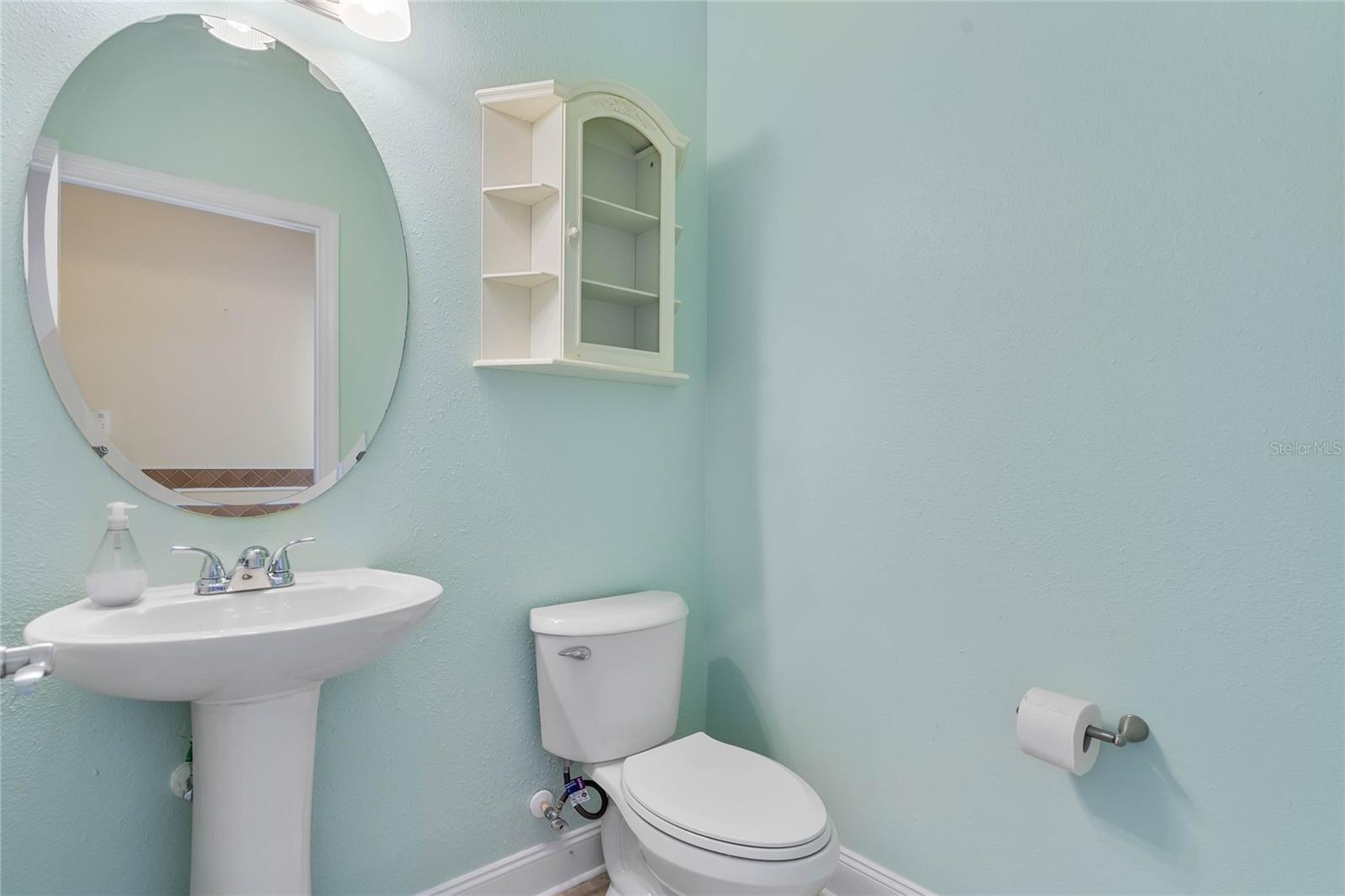 4240 LAKE HARNEY CIR, GENEVA, FL, 32732