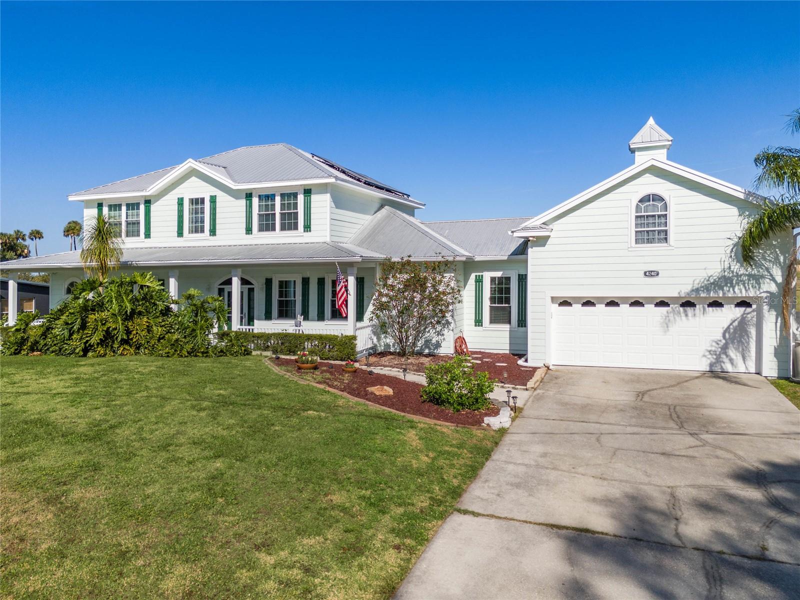 4240 LAKE HARNEY CIR, GENEVA, FL, 32732