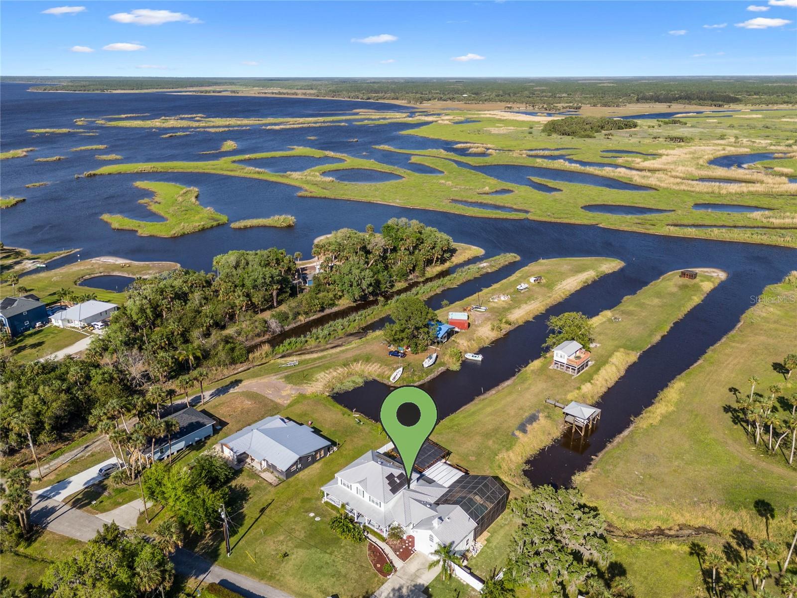 4240 LAKE HARNEY CIR, GENEVA, FL, 32732