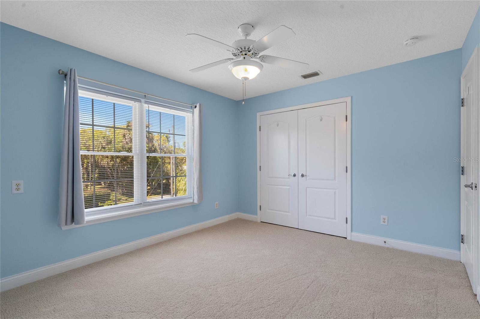 4240 LAKE HARNEY CIR, GENEVA, FL, 32732