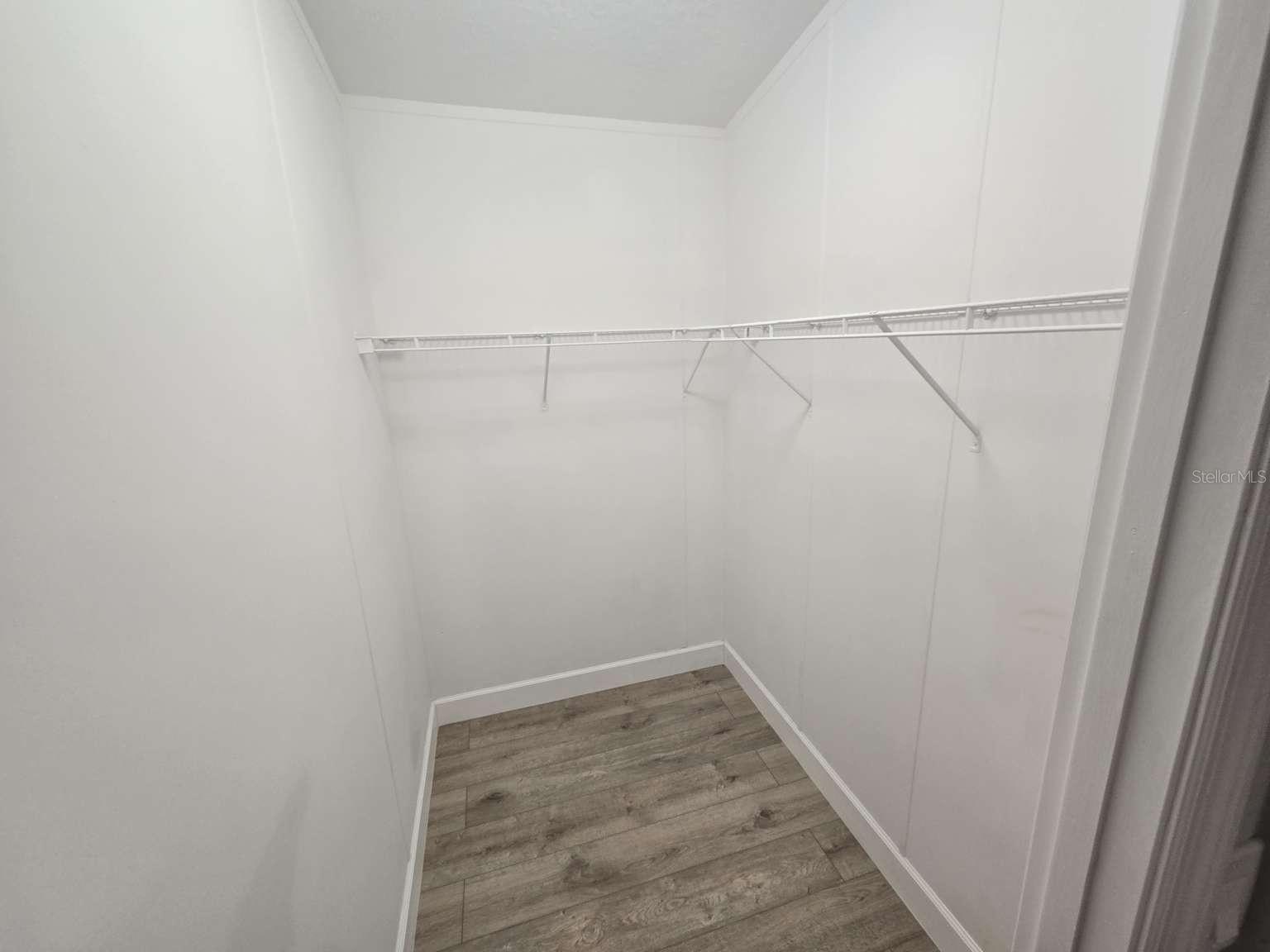 2430 WOODS TRL, LAKELAND, FL, 33809