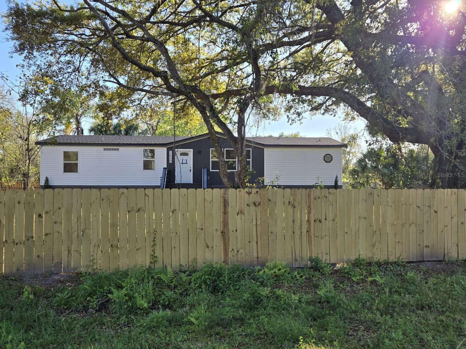 2430 WOODS TRL, LAKELAND, FL, 33809