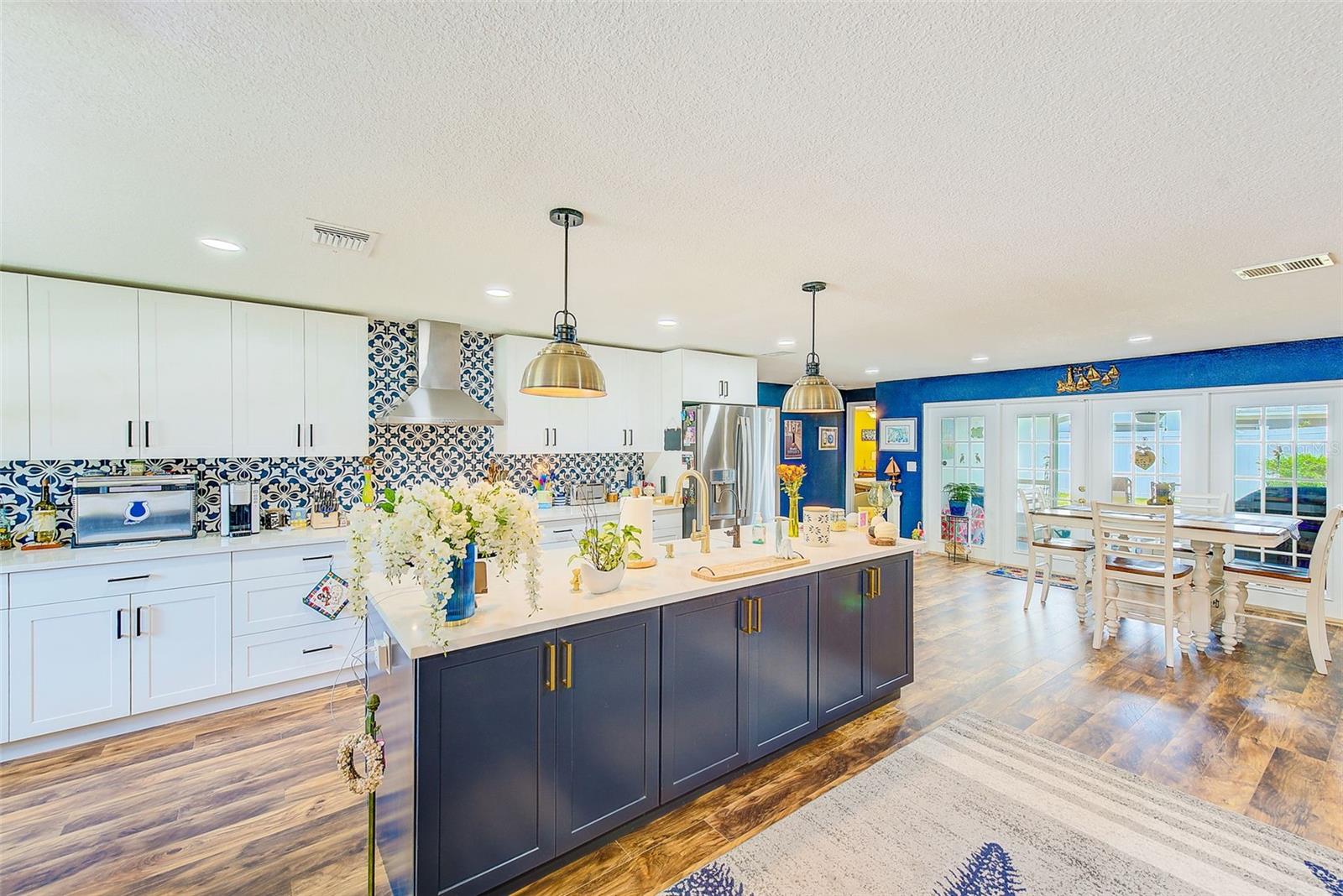 1851 GLENVILLE DR, CLEARWATER, FL, 33765