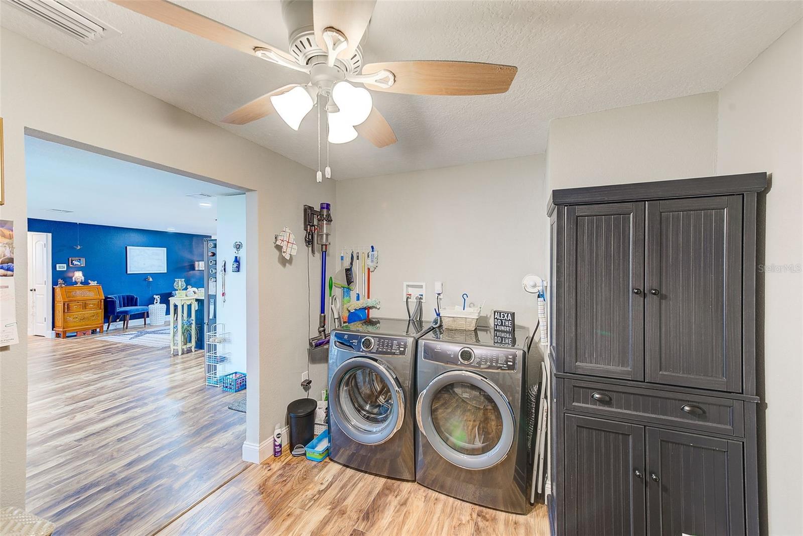 1851 GLENVILLE DR, CLEARWATER, FL, 33765