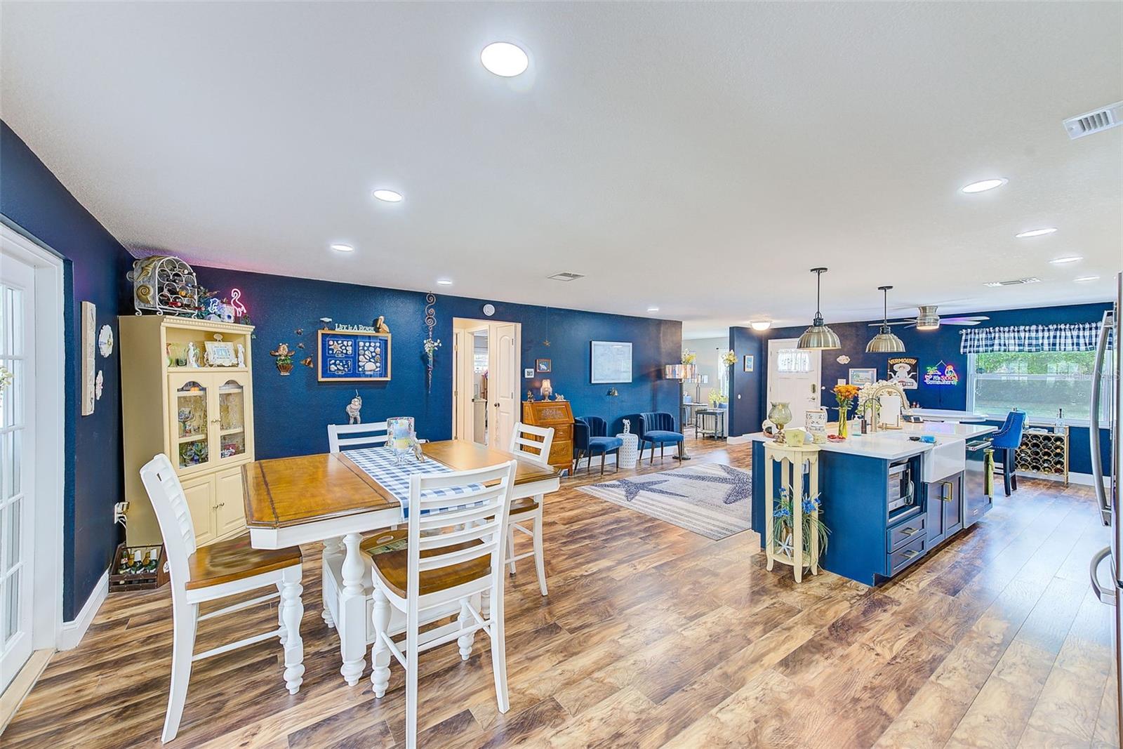 1851 GLENVILLE DR, CLEARWATER, FL, 33765