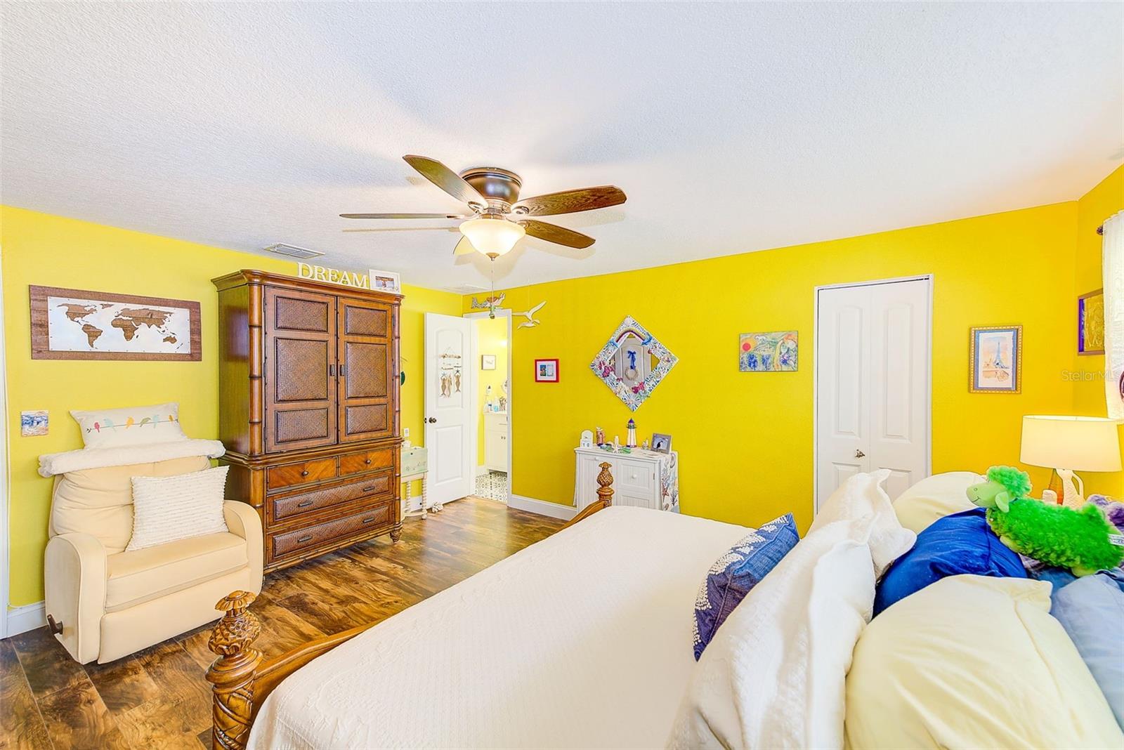 1851 GLENVILLE DR, CLEARWATER, FL, 33765
