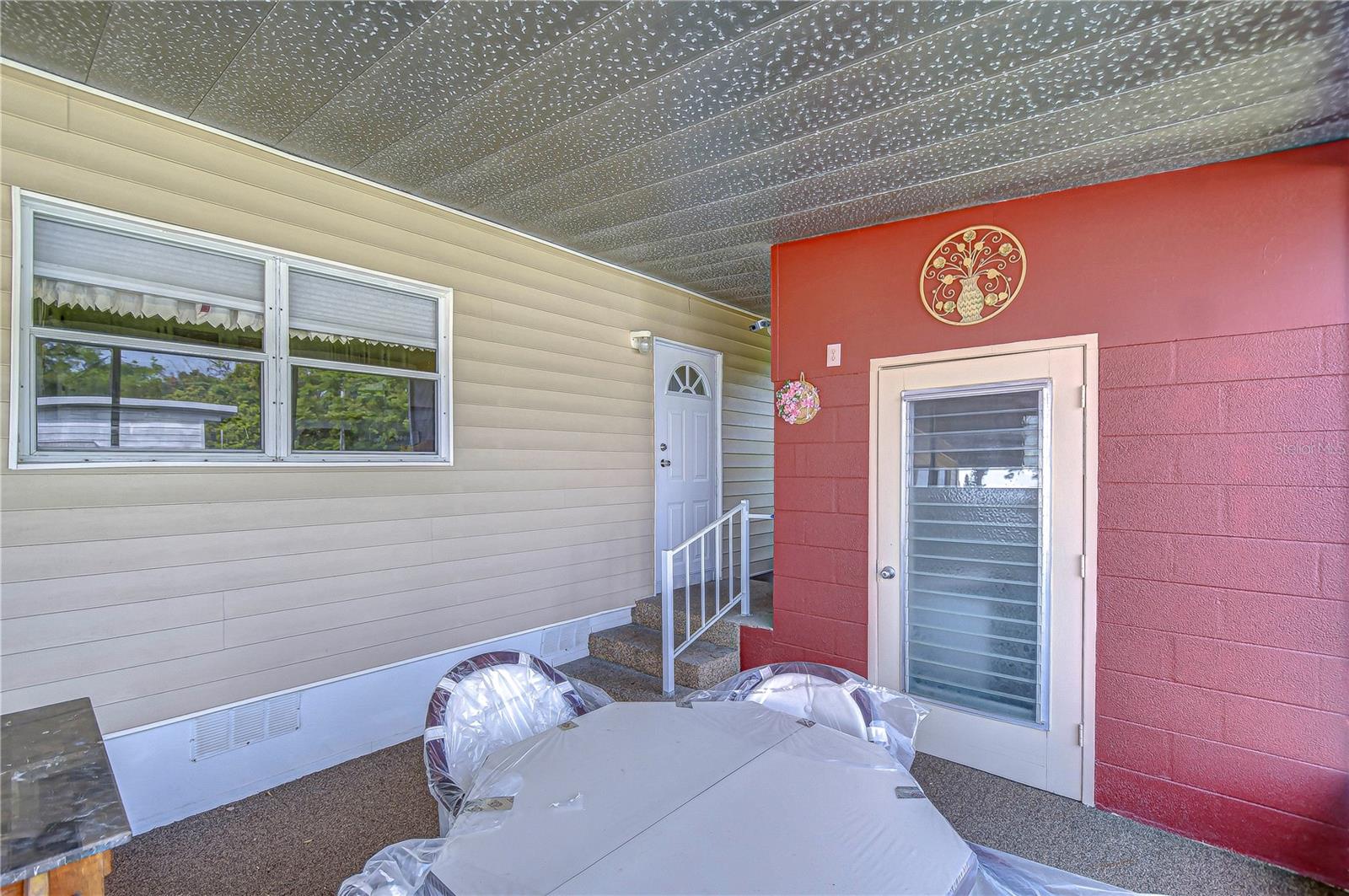 6025 RIDGEWOOD DR, ZEPHYRHILLS, FL, 33542