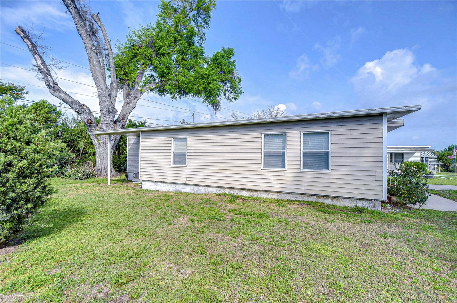6025 RIDGEWOOD DR, ZEPHYRHILLS, FL, 33542