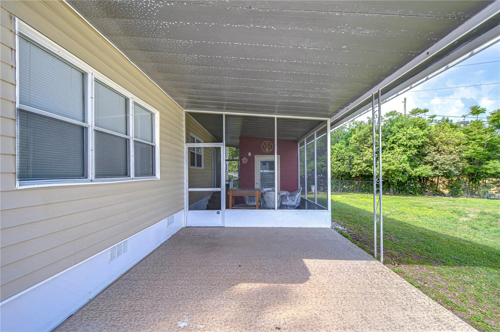 6025 RIDGEWOOD DR, ZEPHYRHILLS, FL, 33542