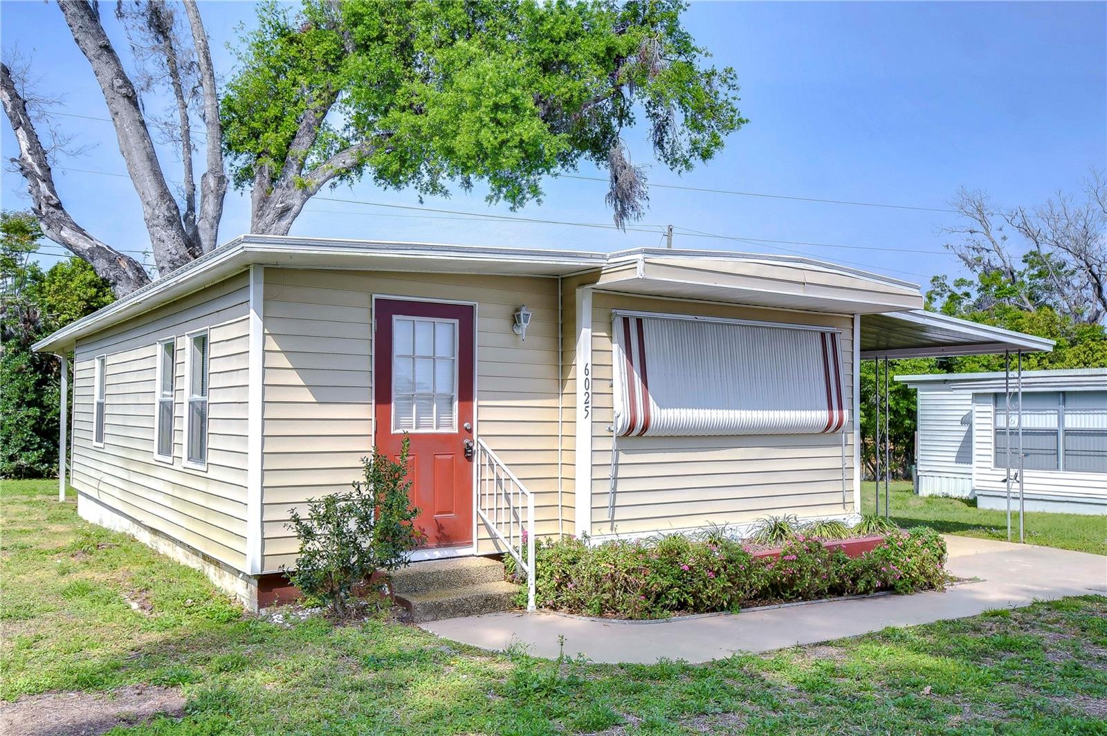 6025 RIDGEWOOD DR, ZEPHYRHILLS, FL, 33542