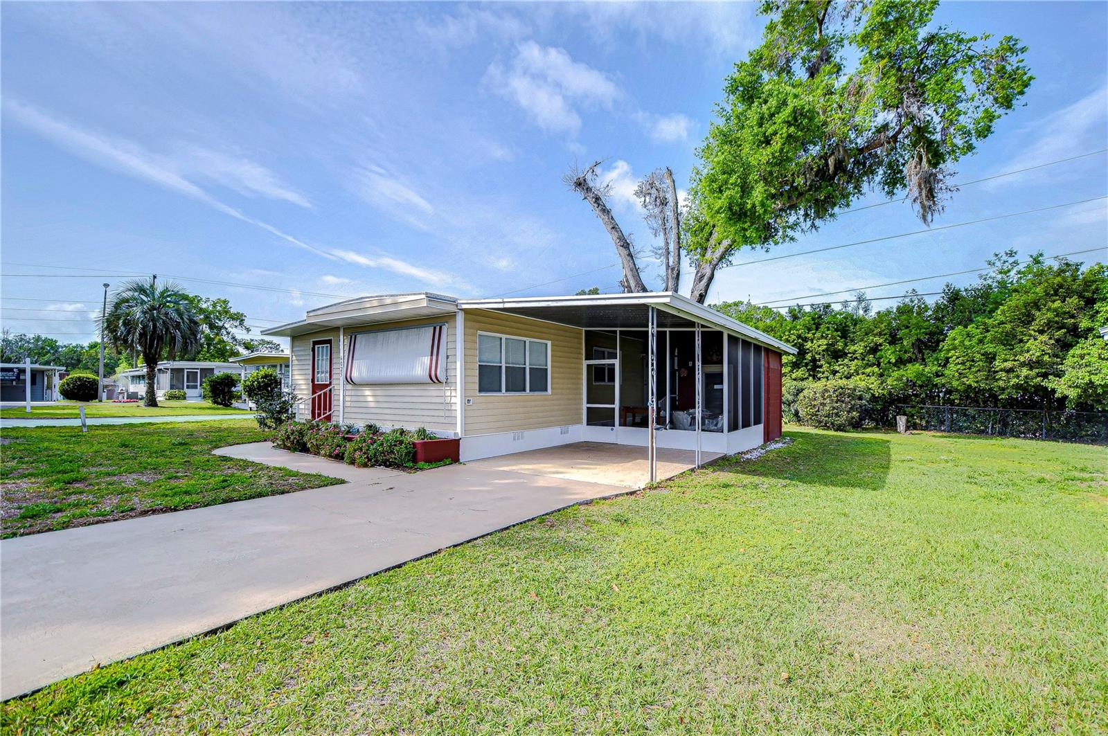 6025 RIDGEWOOD DR, ZEPHYRHILLS, FL, 33542