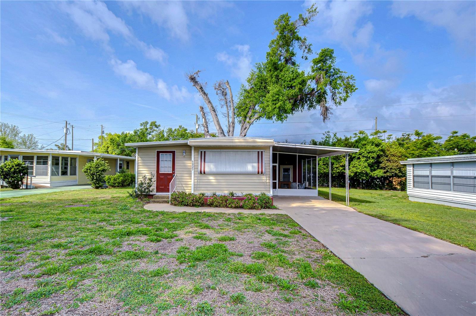 6025 RIDGEWOOD DR, ZEPHYRHILLS, FL, 33542
